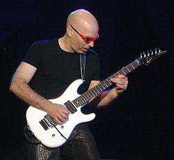 http://upload.wikimedia.org/wikipedia/commons/thumb/b/bc/Joe_Satriani_2005.jpg/250px-Joe_Satriani_2005.jpg