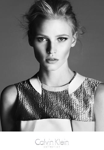 Lara Stone Modella per Calvin Klein