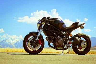 Ducati Monster 696- SSS Conversion
