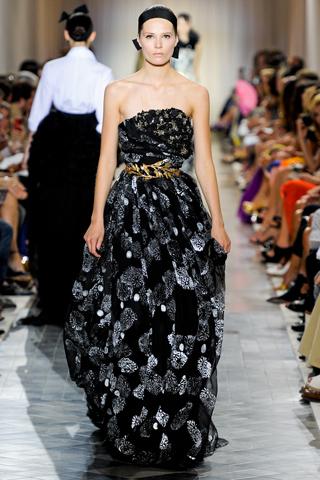 Haute Couture - Giambattista Valli A/I 2011-12. L'Italia che Conquista Parigi