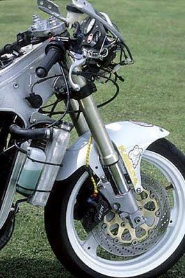 Suzuki RG 500 Γ Special