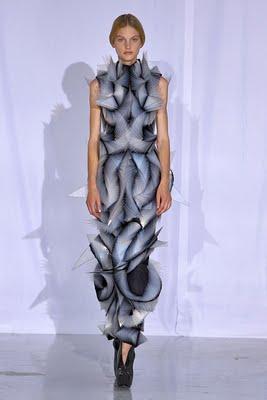 Iris Van Herpen fall 2011