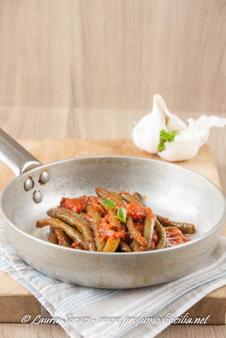 Fagiolini a picchio pacchio ricetta siciliana Fagiolini a picchio pacchio