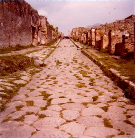 Pompei 40 anni dopo Pompei 40 anni dopo