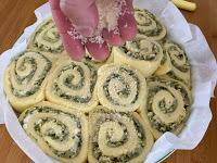 Torta di rose alle Zucchine e formaggi Torta di rose alle Zucchine e formaggi