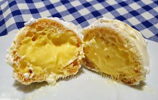 Profiteroles al limone. Profiteroles al limone.