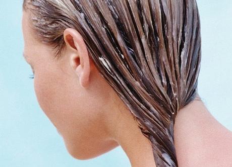 NON DANNEGGIARE I TUOI CAPELLI! CONSIGLI PER CAPELLI BELLI, FORTI E SANI A CASA PROPRIA NON DANNEGGIARE I TUOI CAPELLI! CONSIGLI PER CAPELLI BELLI, FORTI E SANI A CASA PROPRIA