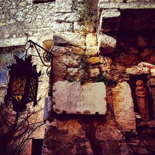 Èze - nidi d'aquila (o forse di cuculi) Èze - nidi d'aquila (o forse di cuculi)