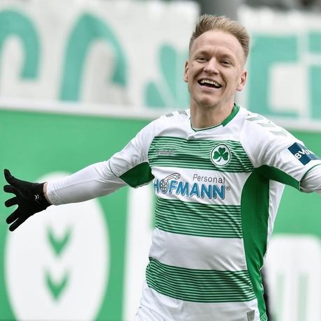 Zweite Bundesliga, 26° giornata: in vetta non vince nessuno, ma l’Amburgo ora è secondo Zweite Bundesliga, 26° giornata: in vetta non vince nessuno, ma l’Amburgo ora è secondo