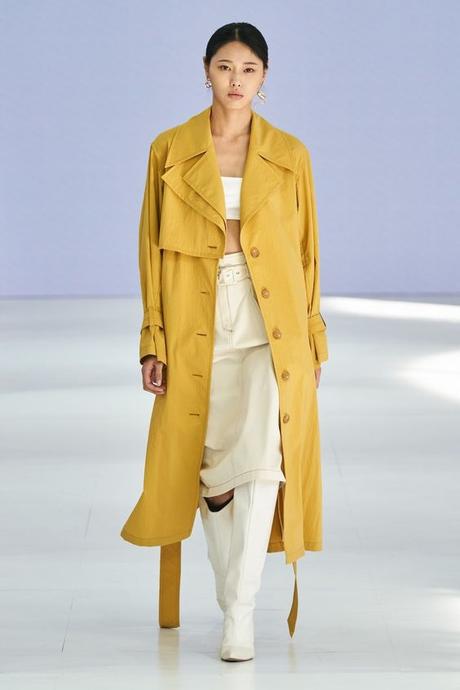 TREND ALERT: TRENCH COATS FOR SPRING 2020 TREND ALERT: TRENCH COATS FOR SPRING 2020
