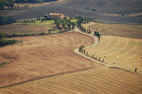 10 borghi d’Italia dove andare in vacanza val-dorcia-vacanze-italia