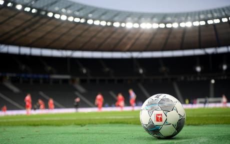 Calcio Estero Sky Sport, Diretta Gol Bundesliga | Palinsesto e Telecronisti 27a Giornata Calcio Estero Sky Sport, Diretta Gol Bundesliga | Palinsesto e Telecronisti 27a Giornata