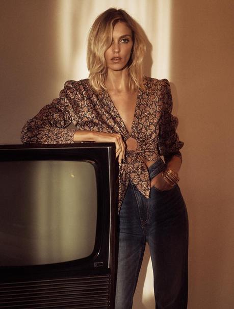 The 70's Wallpaper Prints are Back! The 70's Wallpaper Prints are Back!