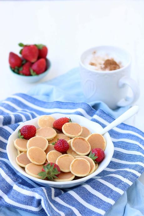 Cereal Pancakes: mini pancakes a forma di cereali Cereal Pancakes: mini pancakes a forma di cereali