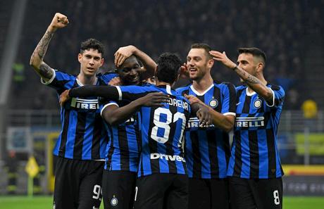 Parma-Inter 1-2: Gervinho illude, De Vrij-Bastoni rimontano nel finale Inter esultanza