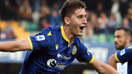 Calciomercato Lazio, Kumbulla conteso: l’Inter non molla e rilancia Calciomercato Fiorentina, Kumbulla pista viva: affondo in estate?