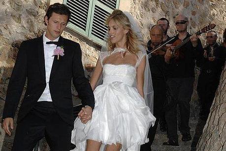 La Modella Anja Rubik Sposa a Majorca