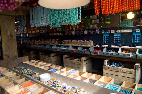 St-Ouen-Porte de Clignancourt Flea Market St-Ouen-Porte de Clignancourt Flea Market