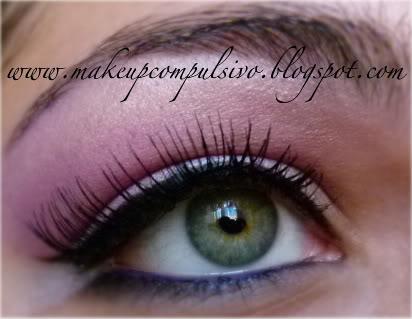 Litigare con le ciglia finte