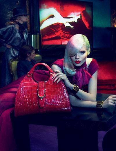 CAMPAIGN FALL/WINTER 2011-12 : GUCCI