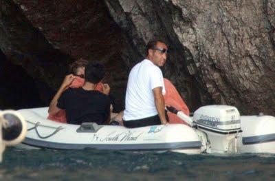 La nuova compagna di DiCaprio a Capri si chiama Azzurra ma è una grotta