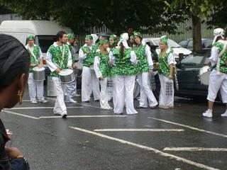 TUTTE LE INFO SU NOTTING HILL CARNIVAL 2011!!! AD AGOSTO LONDRA SI TINGE DI MILLE COLORI PER IL CARNEVALE PIU' PAZZO D'EUROPA!