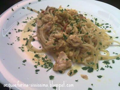 ...linguine spigola, fiori di zucca e zafferano...