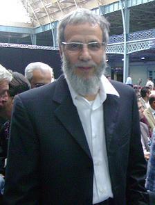 http://upload.wikimedia.org/wikipedia/commons/f/f7/Yusuf_Islam_%28cropped%29.jpg