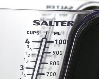 Mozzarella, pomodoro e basilico ma.... sott'olio! Insieme vi presento....Salter, bilance e accessori.