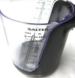 Mozzarella, pomodoro e basilico ma.... sott'olio! Insieme vi presento....Salter, bilance e accessori.