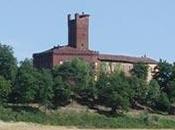 Invito..al Castello Uviglie..(Rosignano Monferrato)..