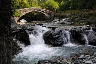 Ponti Romani di Challand St. Victor ( Valle d'Ayas)