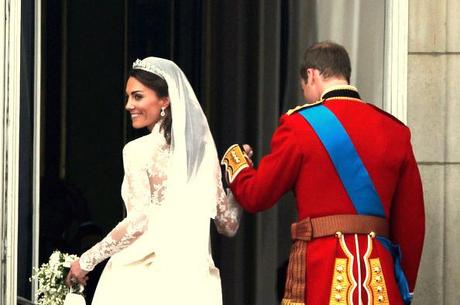 Kate+Middleton+Royal+Wedding+Newlyweds+Greet+V53oyriuC4zl
