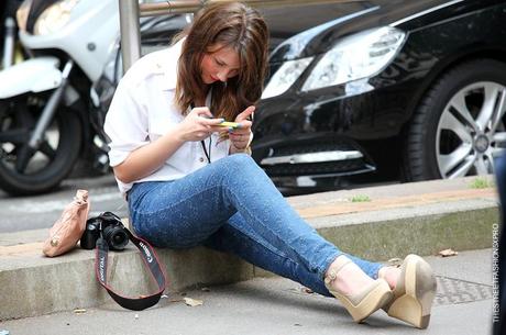 In the Street...Blogger at work...Angelica, Milan
