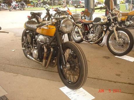 CB 750 by Kickstart-garage