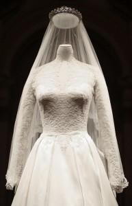 BRITAIN-ROYALS/WEDDINGDRESS