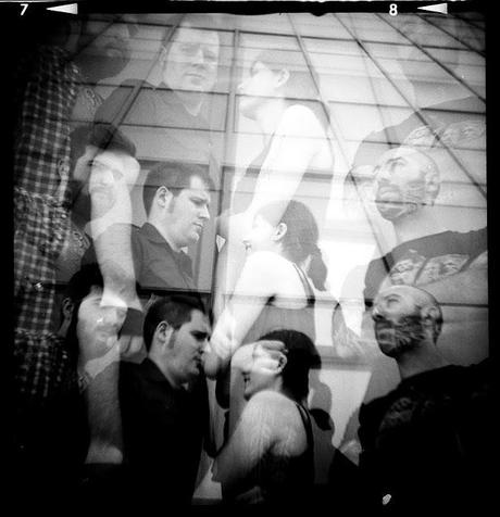 LOMOGRAPHY • Penelope sulla Luna con Diana F+ Edelwaiss e Ilford FP4 plus 125