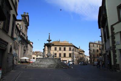 ritorno a Piazza Fontana Grande