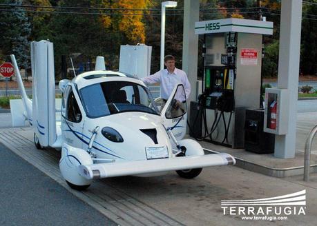 Terrafugia Transition: la prima automobile volante ottiene le autorizzazioni dalla FAA