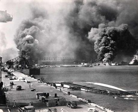 L'attacco dei Giapponesi su Pearl Harbour