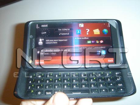 Nokia E7(C0,C7,N9) specifiche tecniche e video