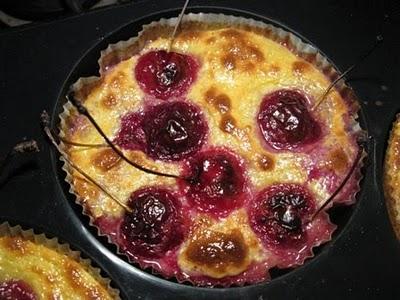 Clafoutis di ciliegie ...mini e medi......