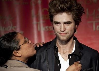 Rapimento russo per Robert Pattinson