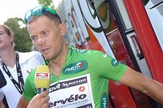 SUL PAVE' IL MIGLIORE E' HUSHOVD, ARMSTRONG E BASSO PERDONO TERRENO DA EVANS, SCHLECK E CONTADOR