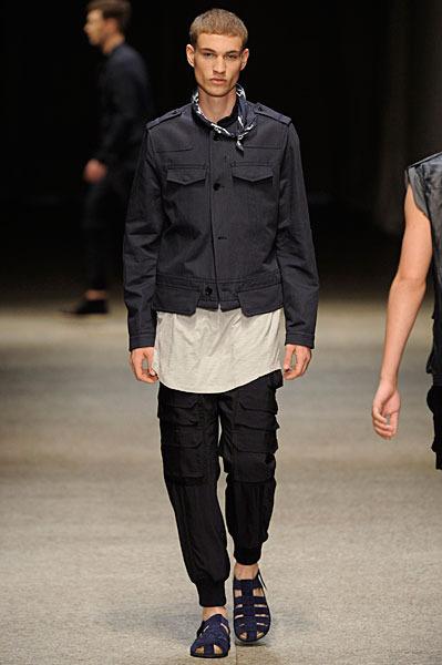 Sfilata Neil Barrett Spring 2011