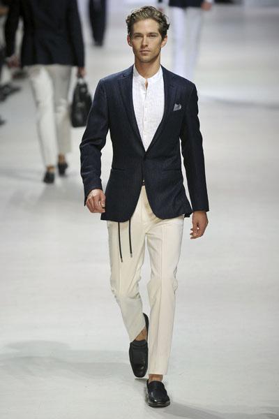 Sfilata Ermenegildo Zegna Spring 2011