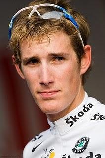 Primo centro di Andy Schleck a Morzine, per Armstrong la rincorsa alla maglia gialla finisce qui