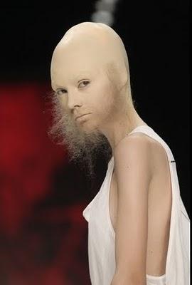 Berlin Fashion Week : Patrick Mohr WTF !!!!  :O