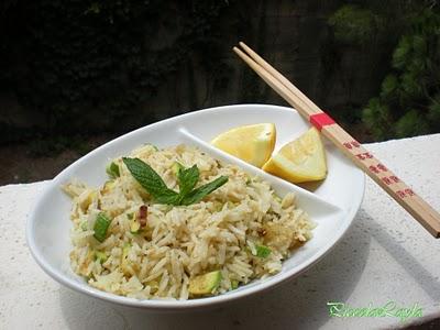 Riso Basmati con Zucchine Sesamo tostato e Menta