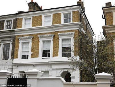 Di Amy Winehouse nella casa di Londra c'è soltanto l'ombra